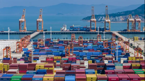 温州港状元岙港区新增两大泊位正式投运，年吞吐能力提升超百万标箱