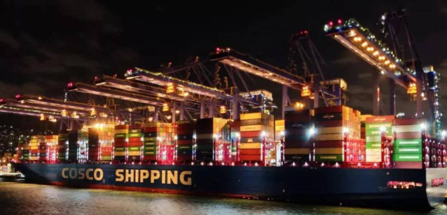 船公司上半年业绩预告，海运价钱下滑导致集装箱海运业整体盈利镌汰